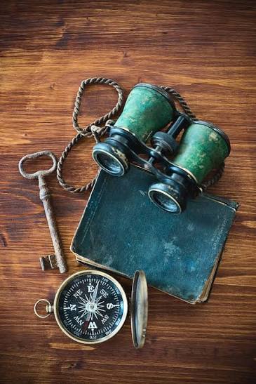 Vintage collectibles rental in Art and collectibles category